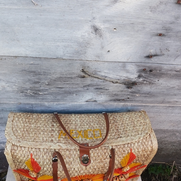 Acapulco Mexico Vintage Woven Rattan Large Beach Bag Tote 3D Flowers Orange/Red - Picture 3 of 13